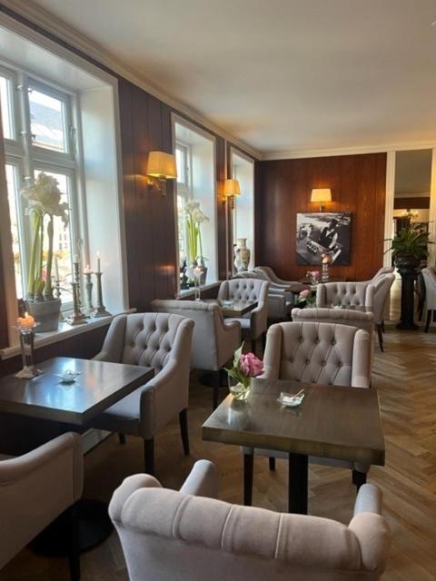 Park Hotel & Vinbar Frederikshavn Exterior photo